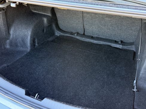 Used 2024 Chevrolet Malibu LT image 31