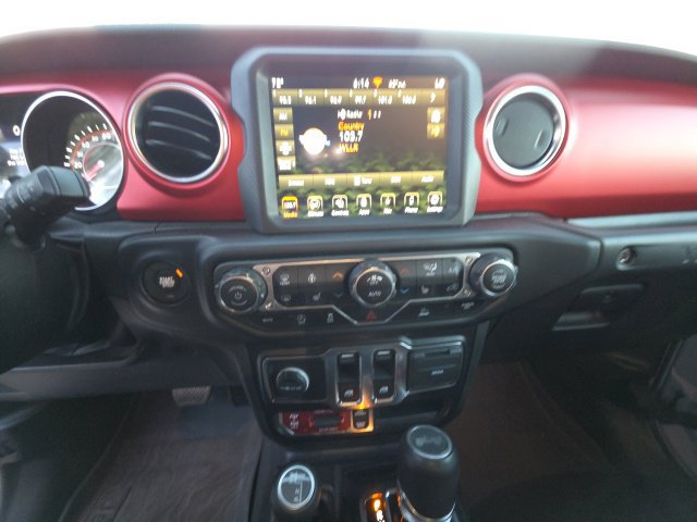 Used 2022 Jeep Wrangler Rubicon w/ LED Lighting Group AWD/4WD image 21