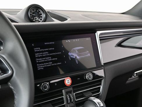 New 2026 Porsche Macan S image 13