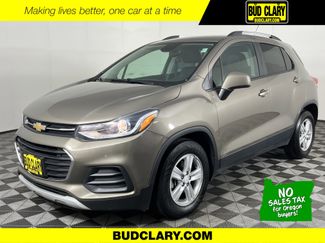 Used 2021 Chevrolet Trax LT w/ Driver Confidence Package image 1