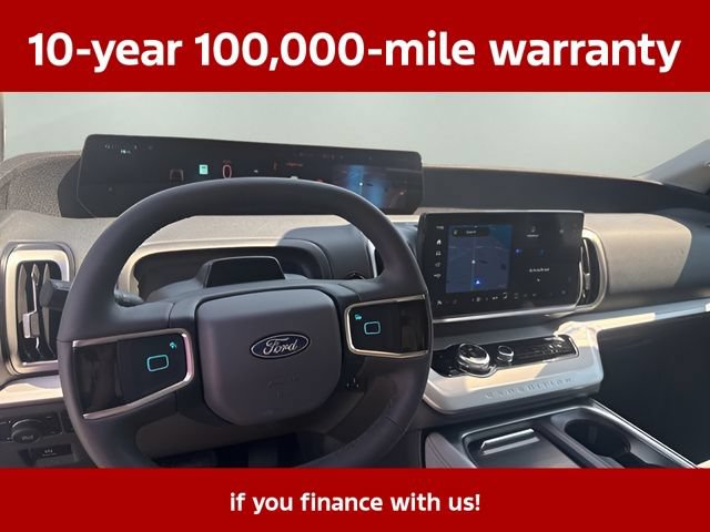 Used 2025 Ford Expedition Max Active AWD/4WD image 28
