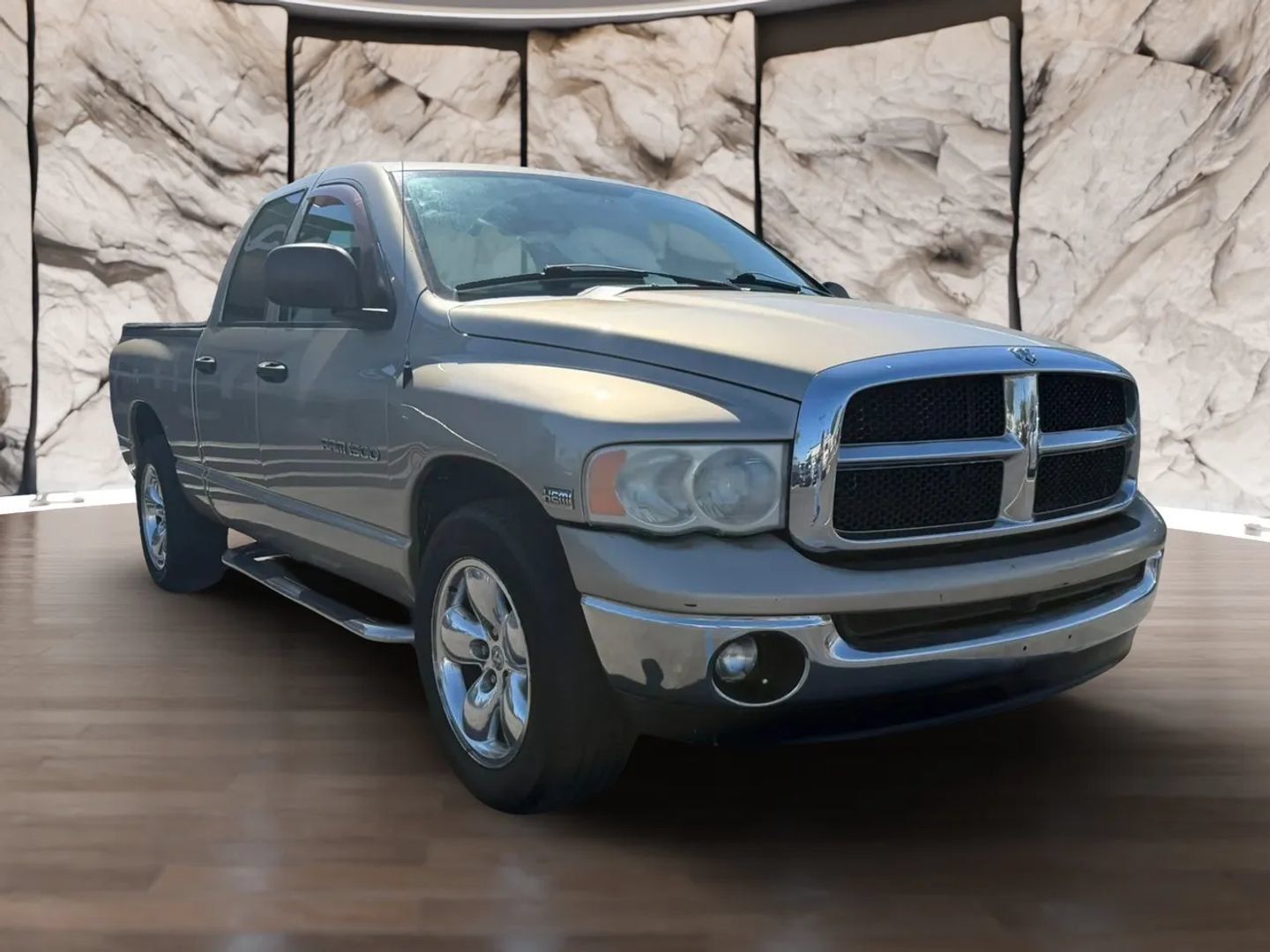 Used 2005 Dodge Ram 1500 Truck SLT RWD image 3
