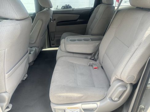 Used 2014 Honda Odyssey EX image 16