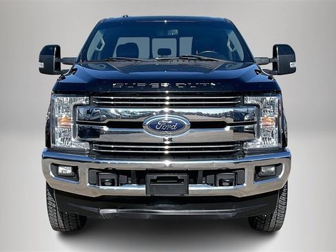 Used 2018 Ford F350 Lariat w/ Lariat Value Package image 3