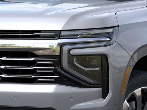 New 2026 Chevrolet Suburban Premier image 11