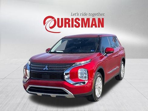 Used 2022 Mitsubishi Outlander ES image 5