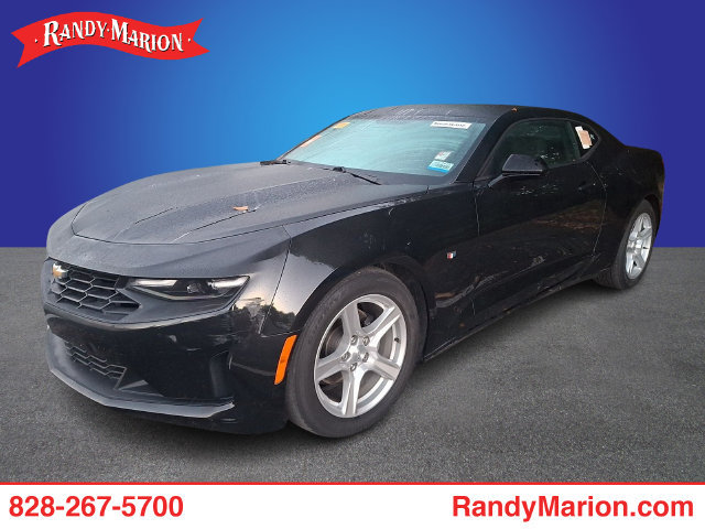 Used 2023 Chevrolet Camaro LT RWD image 1