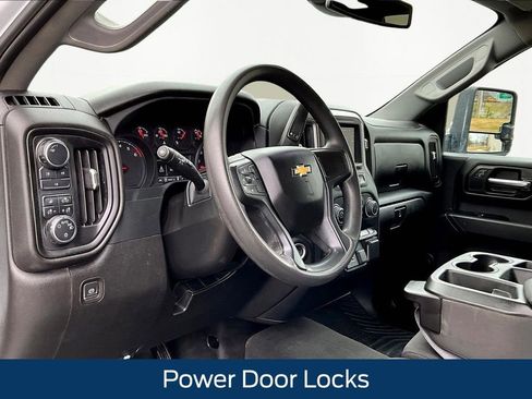 Certified 2024 Chevrolet Silverado 2500 Custom w/ Custom Value Package image 18