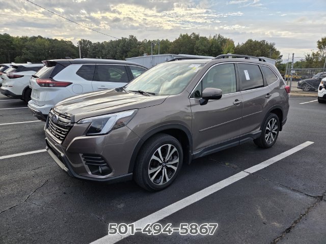 Used 2023 Subaru Forester Limited AWD/4WD image 10