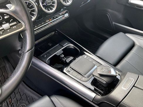 Certified 2022 Mercedes-Benz GLA 250 4MATIC image 14