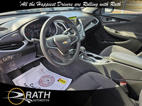 Used 2024 Chevrolet Malibu LT image 12