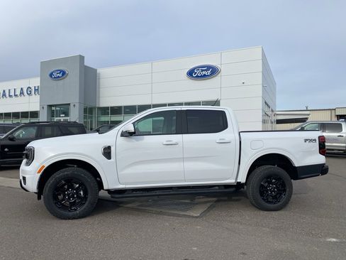 New 2025 Ford Ranger Lariat w/ FX4 Off-Road Package image 25