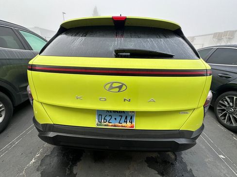 Used 2024 Hyundai Kona SEL image 4