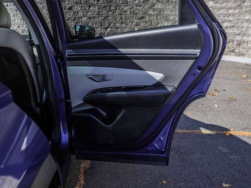 Used 2023 Hyundai Tucson Limited image 16