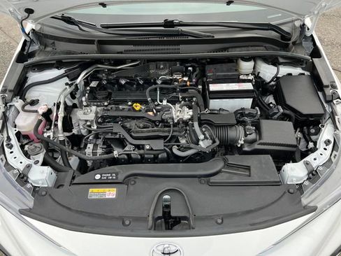 Used 2023 Toyota Corolla SE w/ SE Premium Package FWD image 31