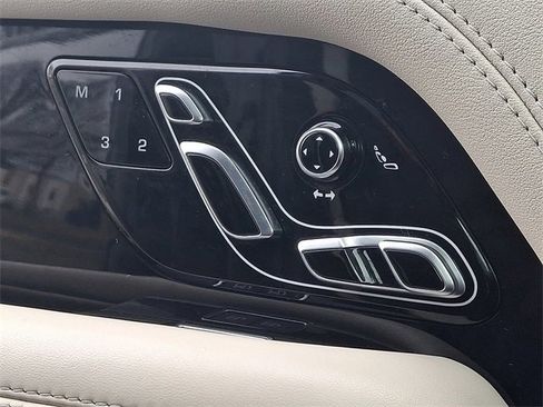 Used 2021 Land Rover Range Rover P525 Westminster Edition image 28