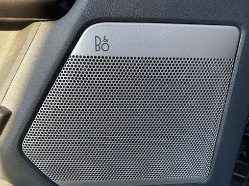 Used 2021 Ford F150 Lariat w/ Equipment Group 502A High image 27