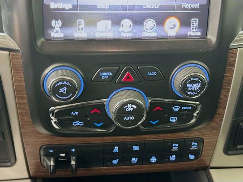 Used 2016 RAM 2500 Laramie w/ Sport Appearance Group AWD/4WD image 16