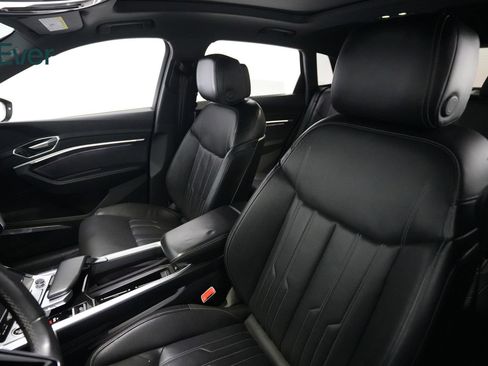 Used 2023 Audi e-tron Chronos w/ Chronos Package AWD/4WD image 4