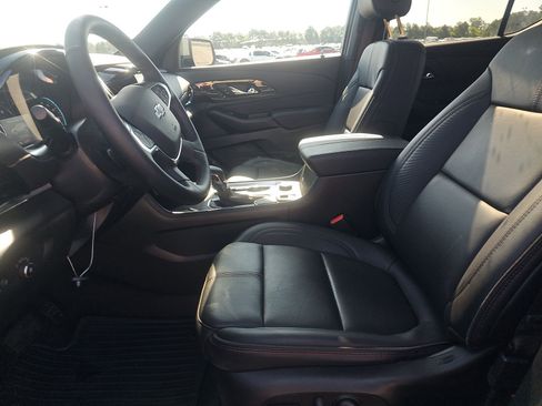 Used 2023 Chevrolet Traverse RS AWD/4WD image 8