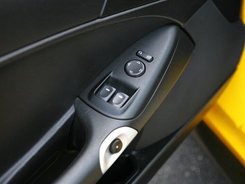 Used 2011 Chevrolet Corvette Grand Sport RWD image 18
