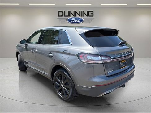 Used 2022 Lincoln Nautilus Reserve w/ Equipment Group 202A image 2