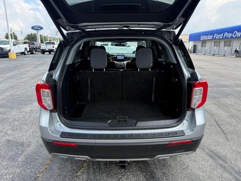Used 2022 Ford Explorer XLT w/ Equipment Group 202A AWD/4WD image 7