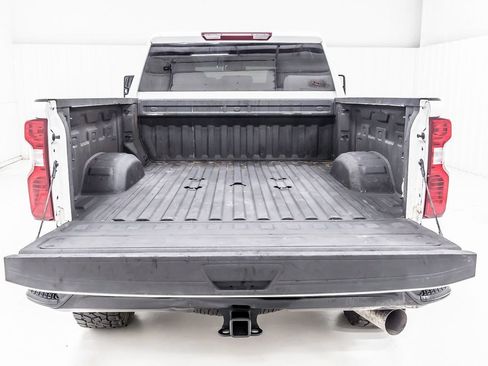 Used 2024 Chevrolet Silverado 2500 Custom w/ Custom Value Package AWD/4WD image 37