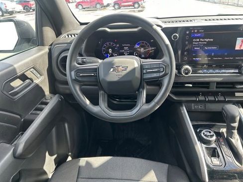 Used 2024 Chevrolet Colorado Trail Boss w/ Advanced Trailering Package image 15