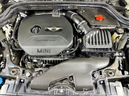 Used 2019 MINI Cooper 4-Door Hardtop image 14