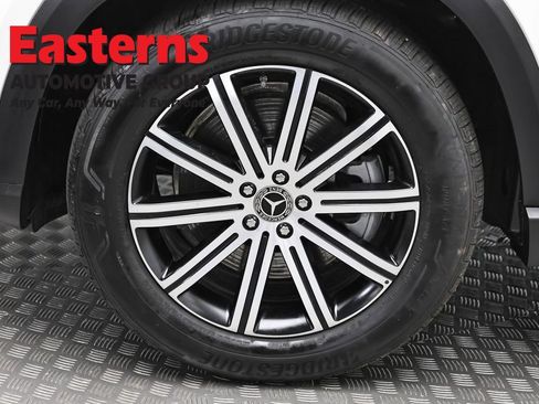 Used 2025 Mercedes-Benz GLE 450e 4MATIC image 32