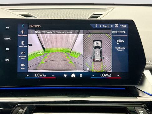 Certified 2025 BMW X1 xDrive28i w/ Premium Package image 14