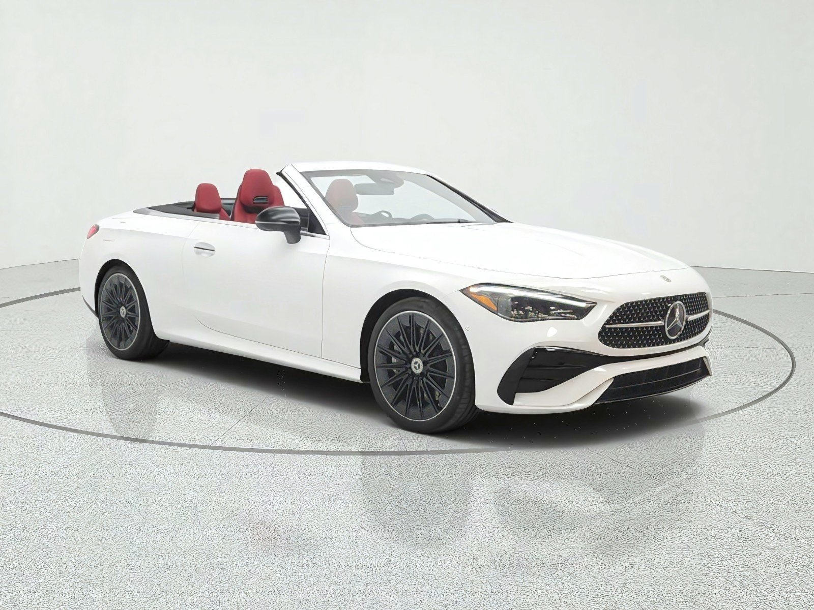 New 2027 Mercedes-Benz CLE 450 4MATIC Cabriolet image 3