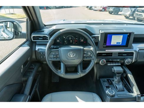 New 2026 Toyota Tacoma SR5 AWD/4WD image 20