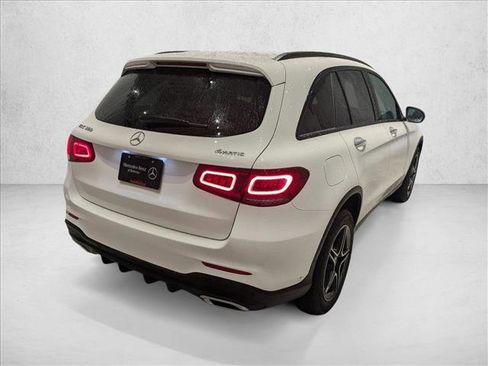 Certified 2022 Mercedes-Benz GLC 300 4MATIC image 5
