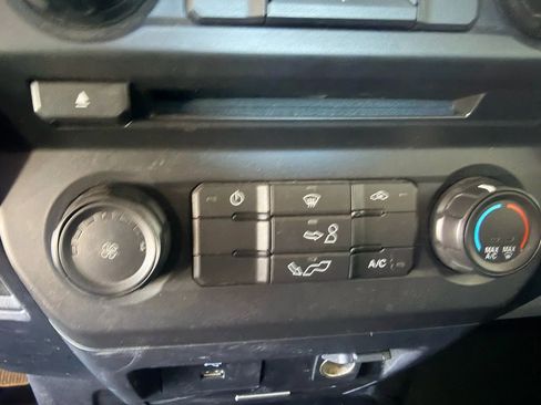 Used 2017 Ford F150 XL w/ Equipment Group 101A Mid image 14