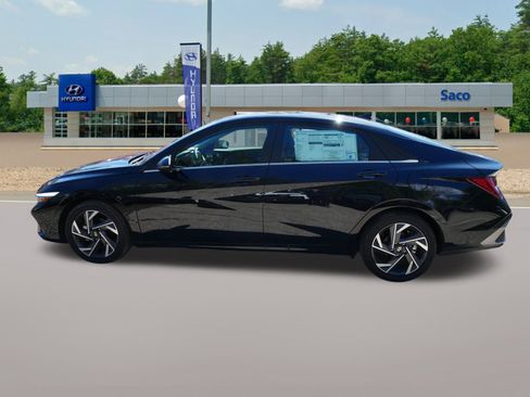 Certified 2024 Hyundai Elantra Limited image 6