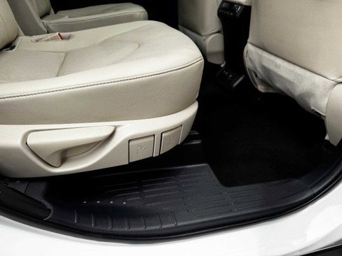 Used 2021 Toyota Highlander Platinum image 55