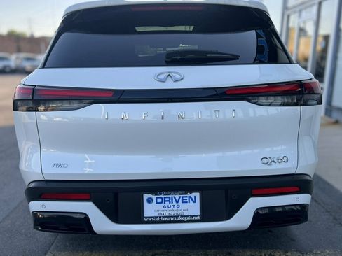 Used 2024 INFINITI QX60 Luxe w/ Vision Package AWD/4WD image 40