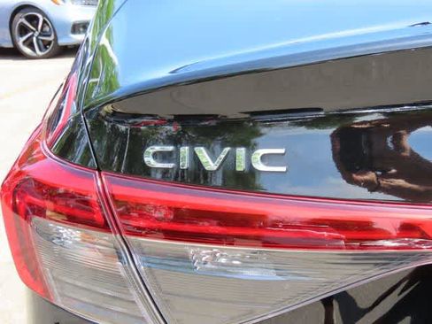 Certified 2023 Honda Civic Sport image 7