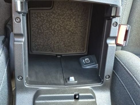 New 2026 Jeep Wrangler Unlimited Sport AWD/4WD image 22