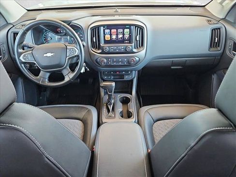Certified 2018 Chevrolet Colorado Z71 w/ Centennial Edition AWD/4WD image 18