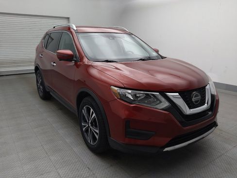 Used 2020 Nissan Rogue SV w/ Premium Package FWD image 13