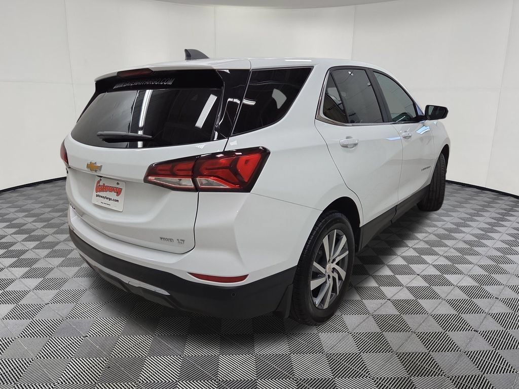 Used 2024 Chevrolet Equinox LT AWD/4WD image 4