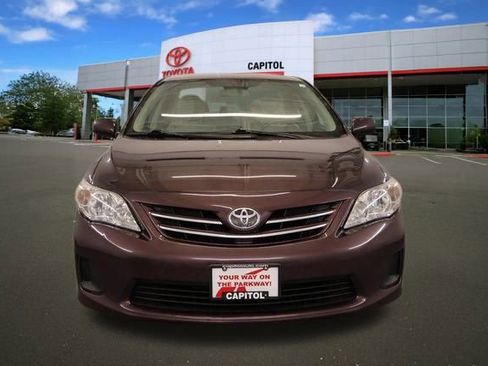 Used 2013 Toyota Corolla LE Special Edition image 6