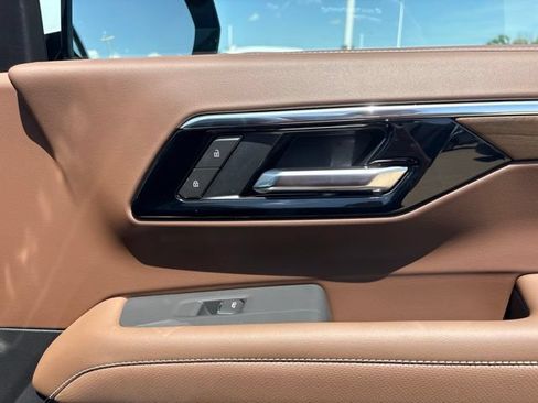 New 2026 Chevrolet Tahoe High Country w/ Sun And Tow Package AWD/4WD image 44