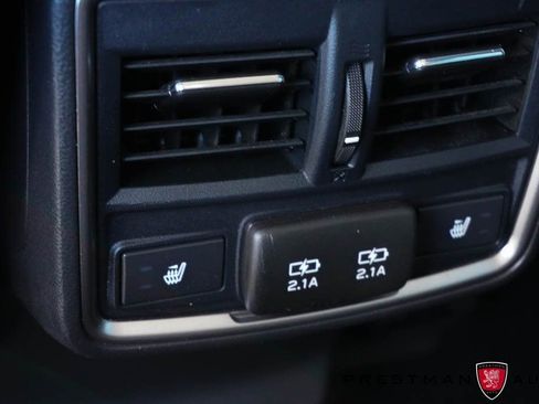 Used 2023 Subaru Forester Touring AWD/4WD image 39