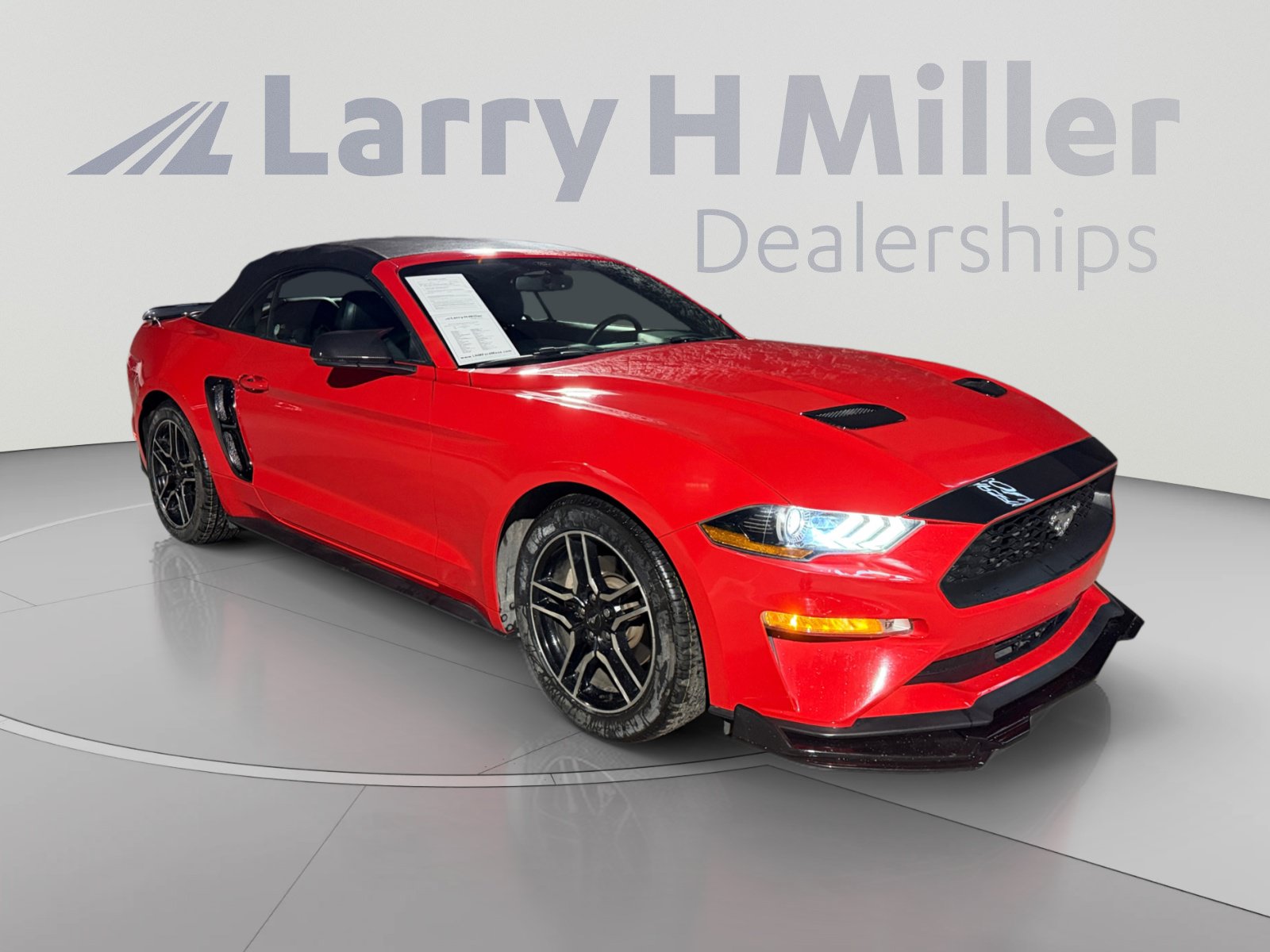 Used 2019 Ford Mustang Premium RWD image 7