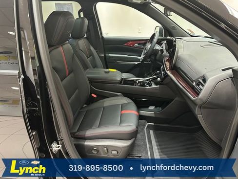 Used 2026 Chevrolet Traverse RS w/ LPO, Floor Liner Package image 7