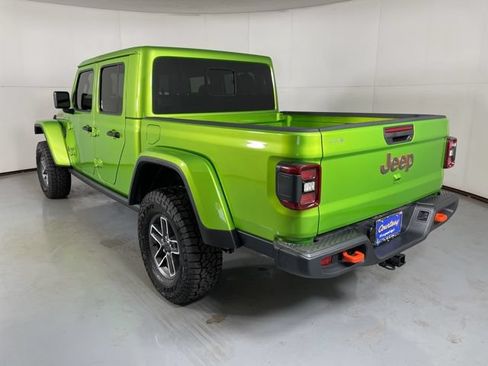 New 2025 Jeep Gladiator Mojave w/ Technology Group AWD/4WD image 6
